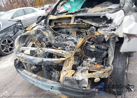 2023 Subaru Ascent Premium 8-Passenger z USA, uszkodzony, nr VIN 4S4WMACD0P3421580